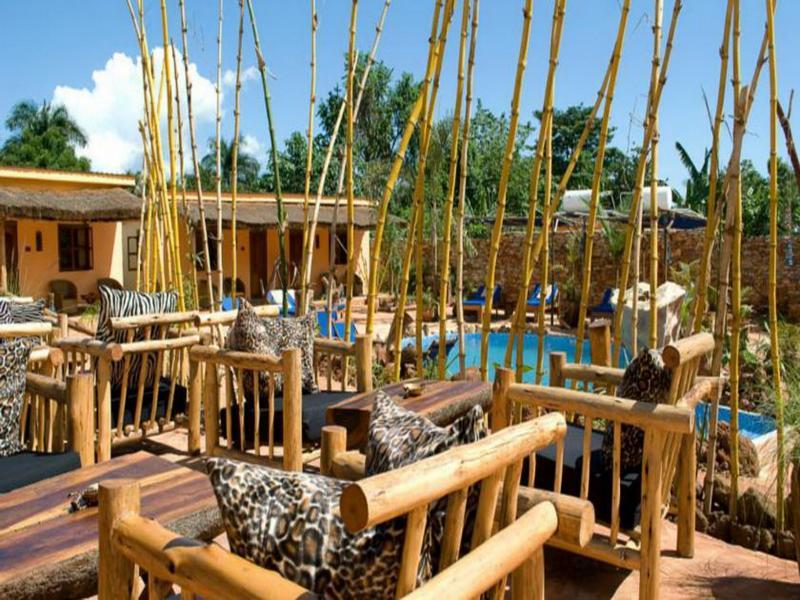 2 Friends Guest House Jinja Exterior photo