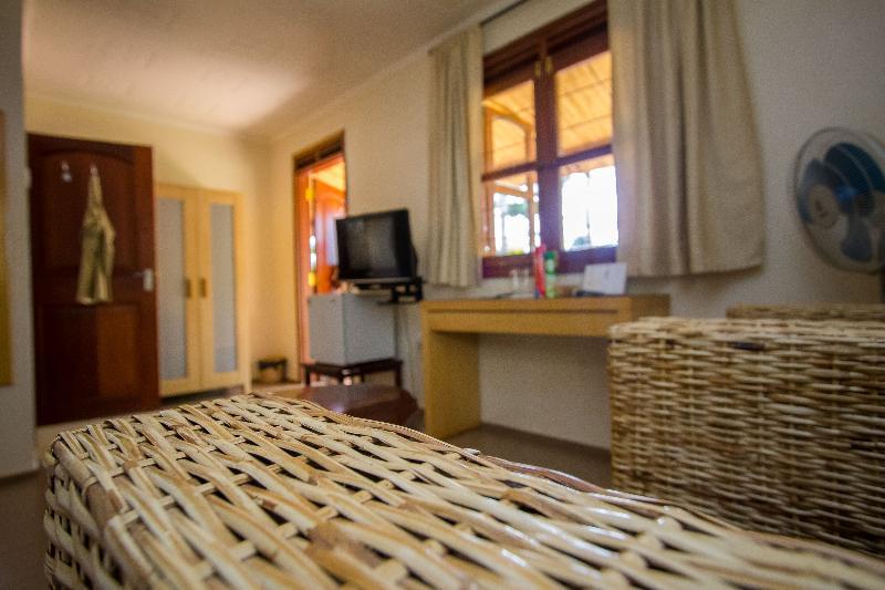 2 Friends Guest House Jinja Exterior photo