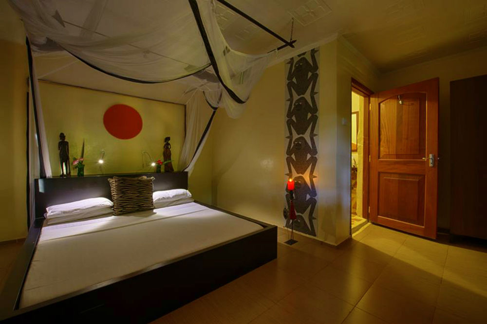 2 Friends Guest House Jinja Exterior photo